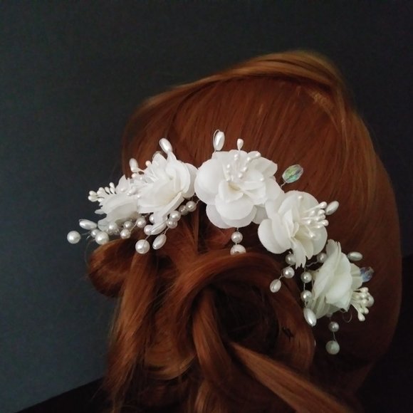 Flower and Crystal Pearl Bridal Crown / Floral Wedding Hair